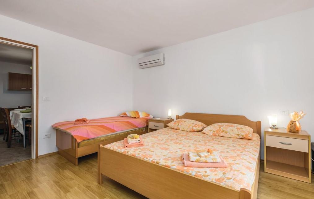 Apartments Franelli Brsec Bagian luar foto