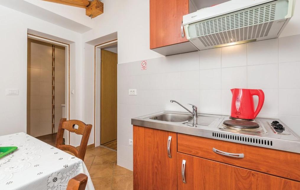 Apartments Franelli Brsec Bagian luar foto